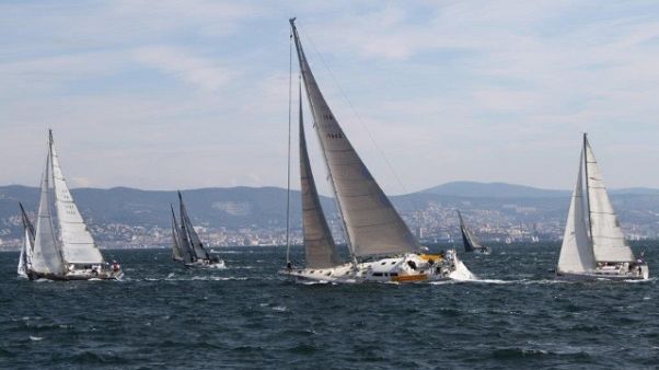 Barcolana 50, One Ocean 'difendere mare' Barcolana 50, One Ocean 'difendere mare'