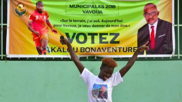 Bonaventure Kalou, candidat aux municipales en Côte d'Ivoire, veut aller "droit au but"  