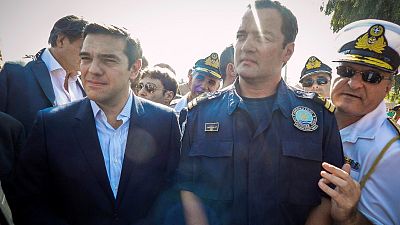 اليونان تنعى "بطل بحر إيجه" الذي أنقذ آلاف اللاجئين اليونان تنعى "بطل بحر إيجه" الذي أنقذ آلاف اللاجئين