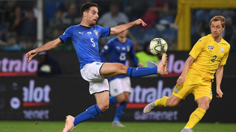 Soccer - Italy held by Ukraine despite promising first half