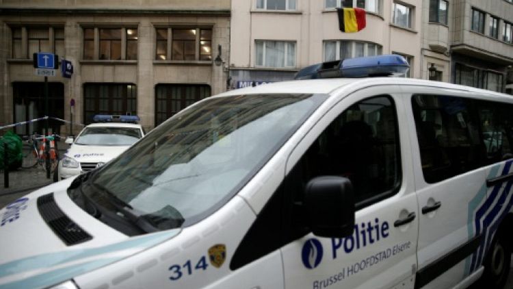 Véhicules de la police belge