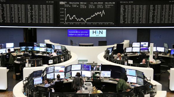 الأسهم الأوروبية تهبط لأدنى مستوياتها في 21 شهرا مع تفاقم موجة مبيعات عالمية الأسهم الأوروبية تهبط لأدنى مستوياتها في 21 شهرا مع تفاقم موجة مبيعات عالمية