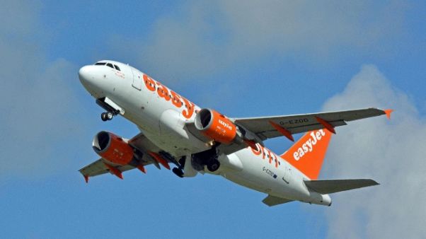 Atterraggio d'emergenza a Malpensa Atterraggio d'emergenza a Malpensa