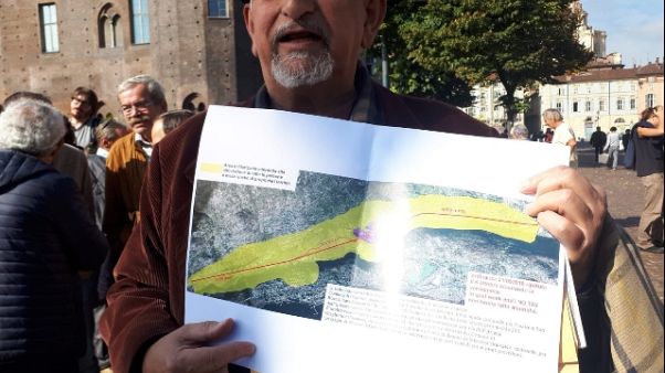 No Tav, gendarmi difendono indifendibile No Tav, gendarmi difendono indifendibile