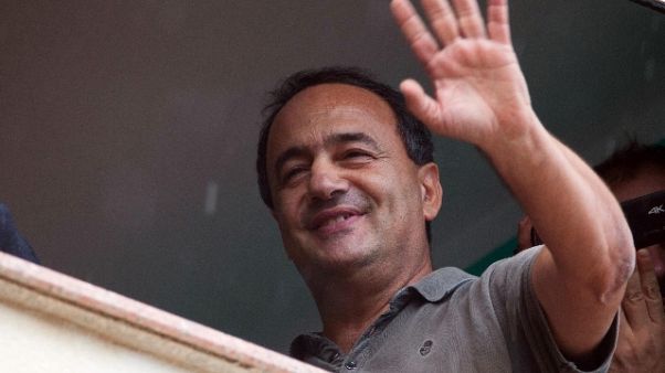 Riace: sindaco, vogliono distruggerci Riace: sindaco, vogliono distruggerci