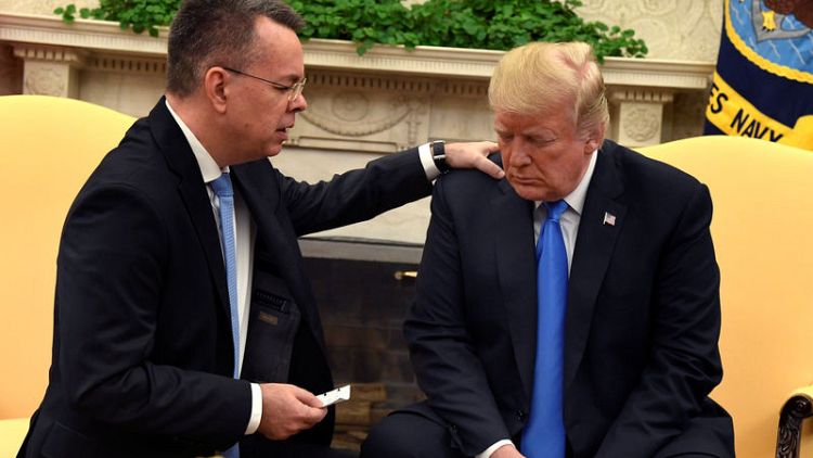 ترامب: إطلاق سراح برانسون "خطوة هائلة" نحو علاقات أفضل بين أمريكا وتركيا