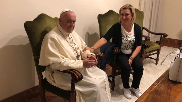 Papa vede sopravvissuta a strage Latina Papa vede sopravvissuta a strage Latina