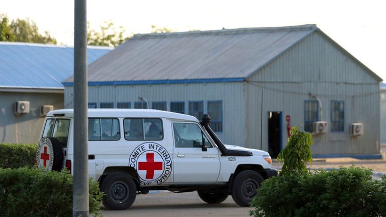 الصليب الأحمر: تنظيم الدولة الإسلامية في نيجيريا قد يقتل موظفتي إغاثة