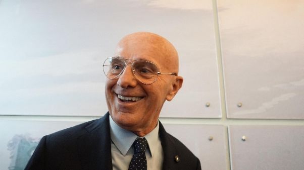 Sacchi, Italia guarda troppo al passato Sacchi, Italia guarda troppo al passato