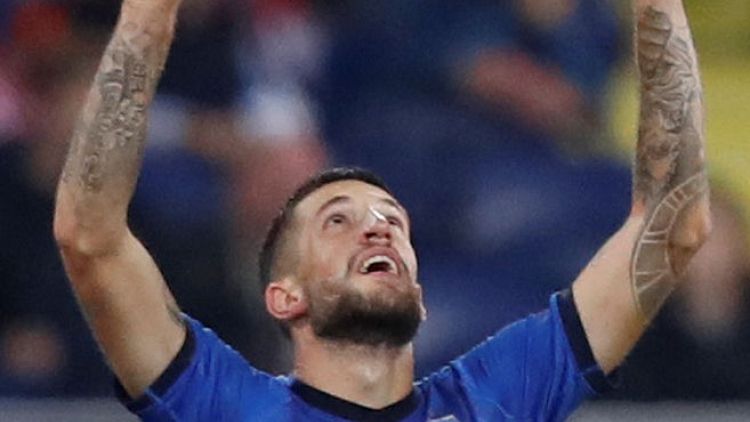 بيراجي يمنح إيطاليا الفوز في بولندا في اللحظات الأخيرة