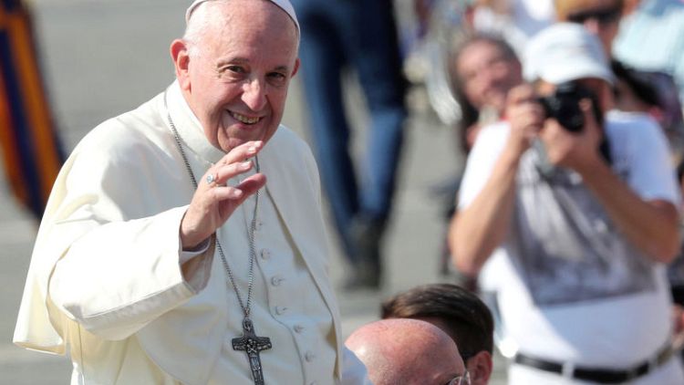 Taiwan invites Pope Francis to visit, following landmark China-Vatican pact