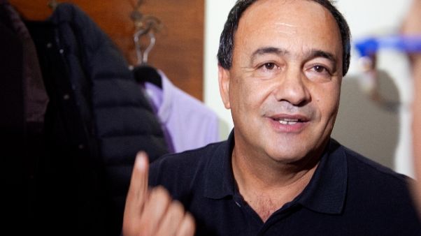 Domani riesame ricorsi su sindaco Riace Domani riesame ricorsi su sindaco Riace