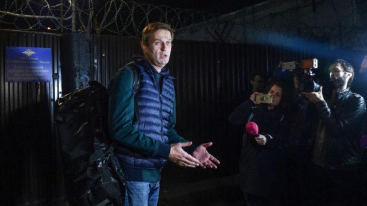 Russie : à peine sorti de prison, l'opposant Navalny poursuivi pour "diffamation"