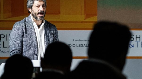 Lodi: Lega, Fico pensi a Montecitorio Lodi: Lega, Fico pensi a Montecitorio