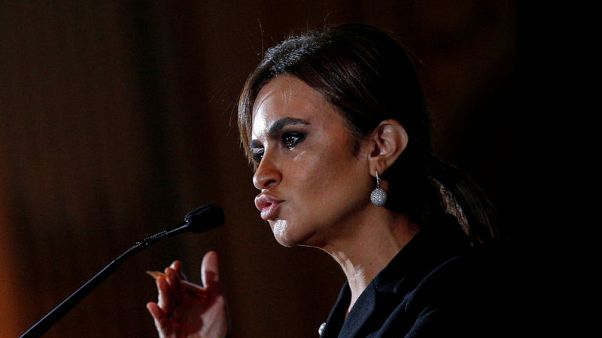وزيرة: اتفاق جديد مع البنك الدولي لتمويل مصر بثلاثة مليارات دولار وزيرة: اتفاق جديد مع البنك الدولي لتمويل مصر بثلاثة مليارات دولار