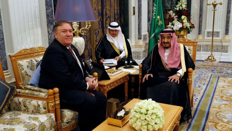 وزير الخارجية الأمريكي يلتقي العاهل السعودي في الرياض