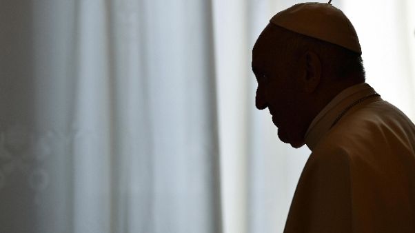 Papa, pedofilia è come sacrifici umani Papa, pedofilia è come sacrifici umani