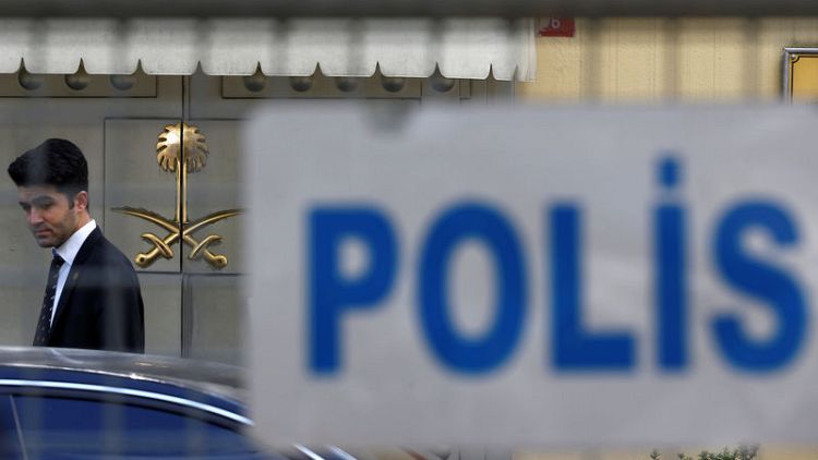 الشرطة التركية تقول لن تفتش القنصلية السعودية في اسطنبول يوم الثلاثاء