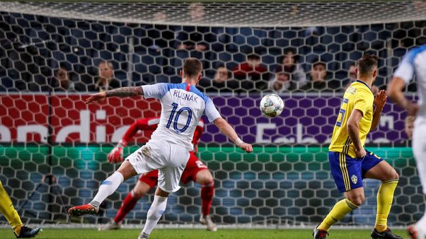 Sweden's Guidetti ends goal drought in 1-1 Slovakia draw Sweden's Guidetti ends goal drought in 1-1 Slovakia draw