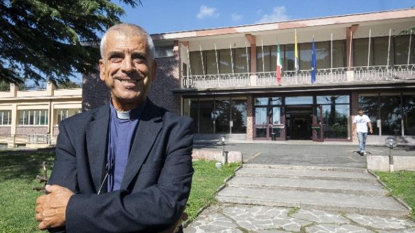 Caritas, in Italia un esercito di poveri Caritas, in Italia un esercito di poveri