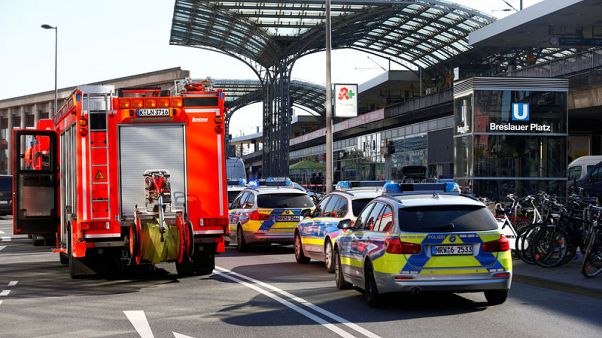 Evidence suggests hostage-taker in Cologne had Islamist motive - prosecutor Evidence suggests hostage-taker in Cologne had Islamist motive - prosecutor
