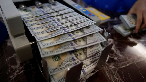 Souring sentiment drags stocks lower; oil falls Souring sentiment drags stocks lower; oil falls