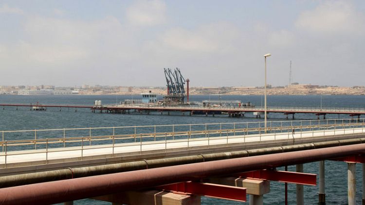 عمال: ميناء الحريقة الليبي يعمل بصورة طبيعية بعد احتجاجات