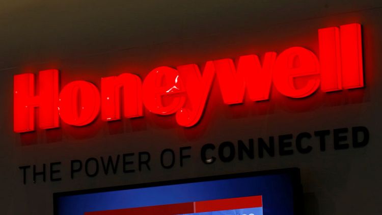Honeywell profit beats on strong aero, warehouse automation sales