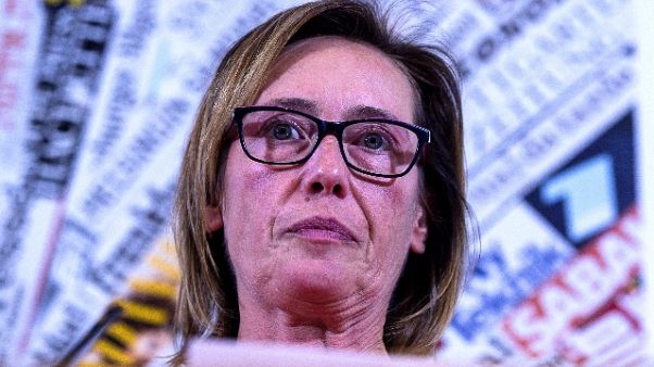 Cucchi:Ilaria, triste per post offensivo Cucchi:Ilaria, triste per post offensivo