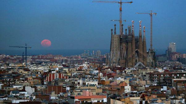 كاتدرائية في برشلونة تحصل على ترخيص بعد 130 عاما من بدء البناء كاتدرائية في برشلونة تحصل على ترخيص بعد 130 عاما من بدء البناء