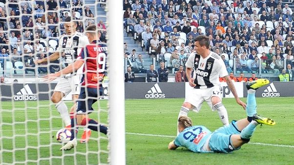 Serie A: Juventus-Genoa 1-1 Serie A: Juventus-Genoa 1-1