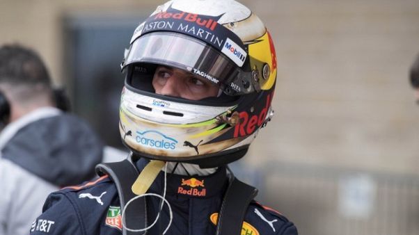 Ricciardo and Bottas are the obstacles in Vettel's way Ricciardo and Bottas are the obstacles in Vettel's way
