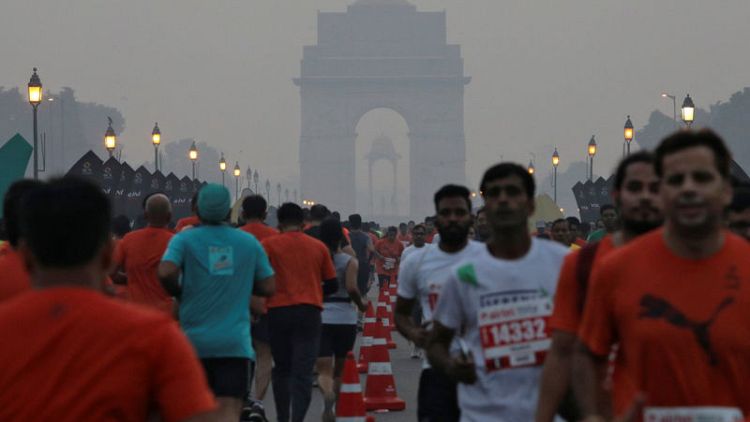 New Delhi half-marathon tries radio waves to beat city's toxic smog