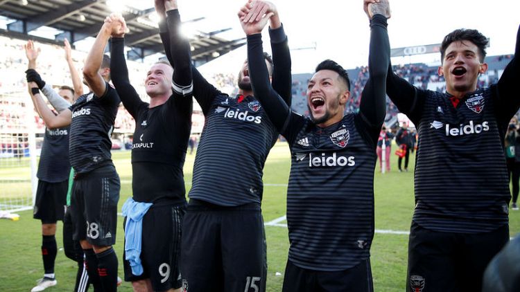Rooney inspires DC United into the MLS playoffs