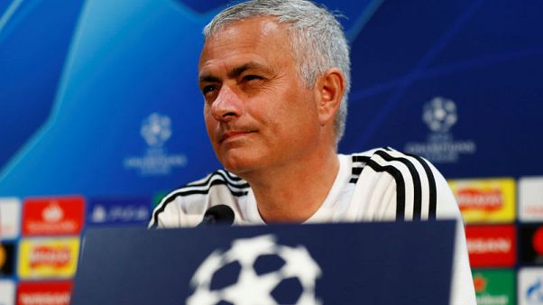 Mourinho not keen on Real job, wants to stay on at Man Utd Mourinho not keen on Real job, wants to stay on at Man Utd