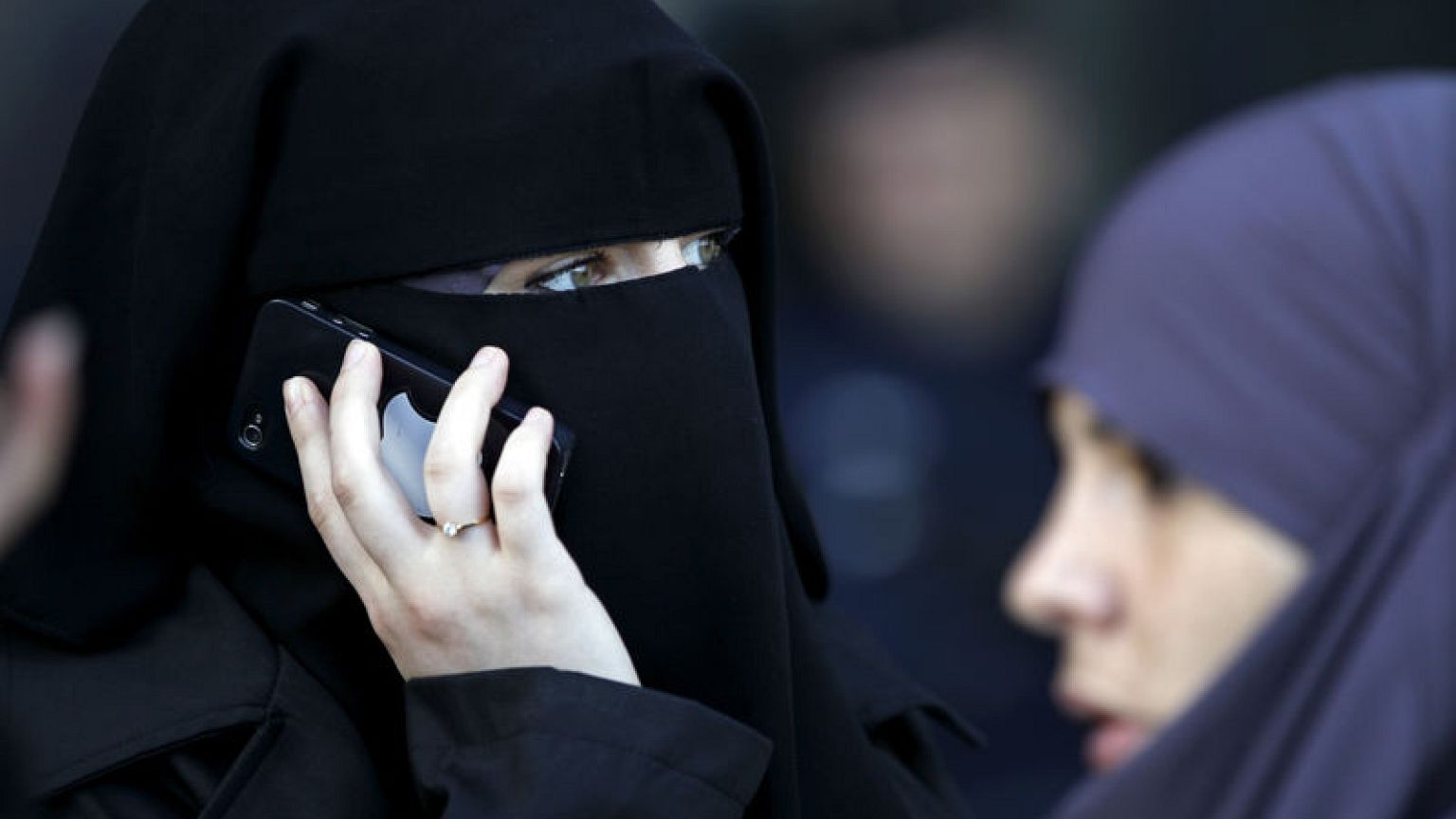 France's ban on full-body Islamic veil violates human rights - U.N. rights panel