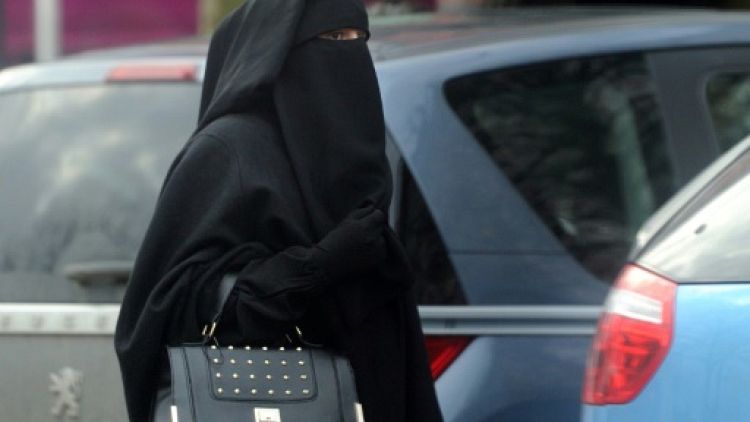 Une femme en niqab, le 9 janvier 2014 à Roubaix