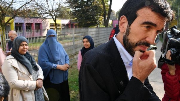 Manovra: Martina, cambiarla per italiani Manovra: Martina, cambiarla per italiani