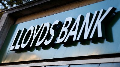 Lloyds, Schroders set up wealth management joint venture
