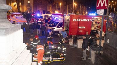Metro Roma: scala mobile collassa,feriti