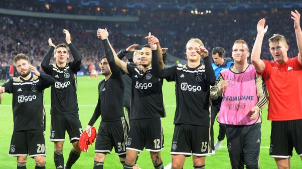 Late Mazraoui strike seals win for Ajax over Benfica Late Mazraoui strike seals win for Ajax over Benfica