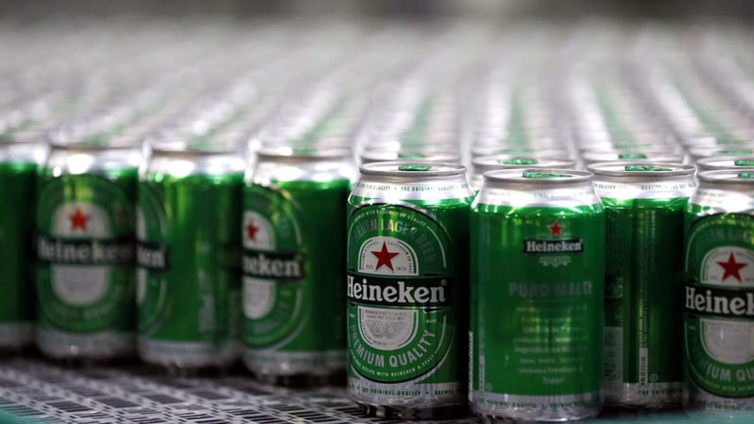 Heineken beer sales rise in every region, outlook held