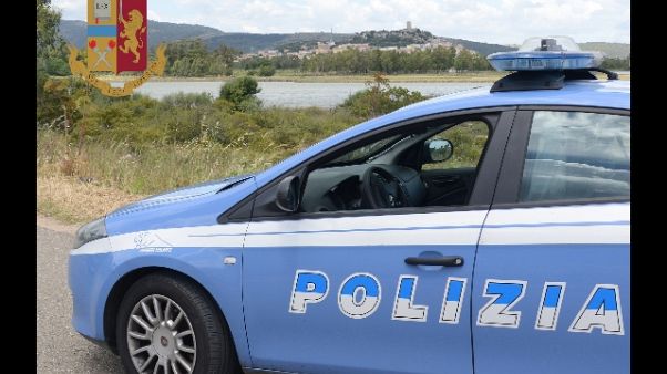 Investe bimbo e fugge, denunciata Investe bimbo e fugge, denunciata