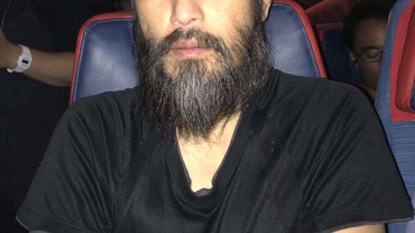 صحفي ياباني يروي معاناته على أيدي خاطفيه في سوريا صحفي ياباني يروي معاناته على أيدي خاطفيه في سوريا