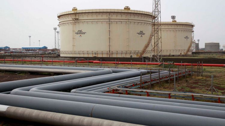 مسؤولون هنود: أدنوك الإماراتية تملأ احتياطيات النفط بمنجالور بالكامل في نوفمبر