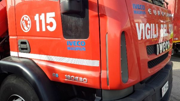 Incendio nel Reggiano, morta una donna Incendio nel Reggiano, morta una donna