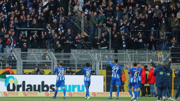 كالو يمنح هيرتا التعادل مع دورتموند وبايرن يفوز في ماينتس كالو يمنح هيرتا التعادل مع دورتموند وبايرن يفوز في ماينتس