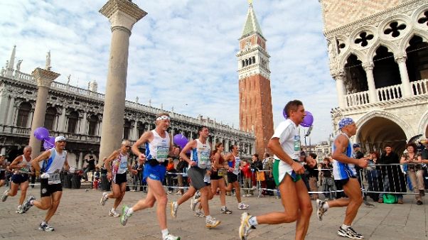 Venicemarathon: vince l'etiope Gebre Venicemarathon: vince l'etiope Gebre