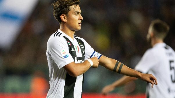 Leicester: Dybala, preghiere per vittime Leicester: Dybala, preghiere per vittime