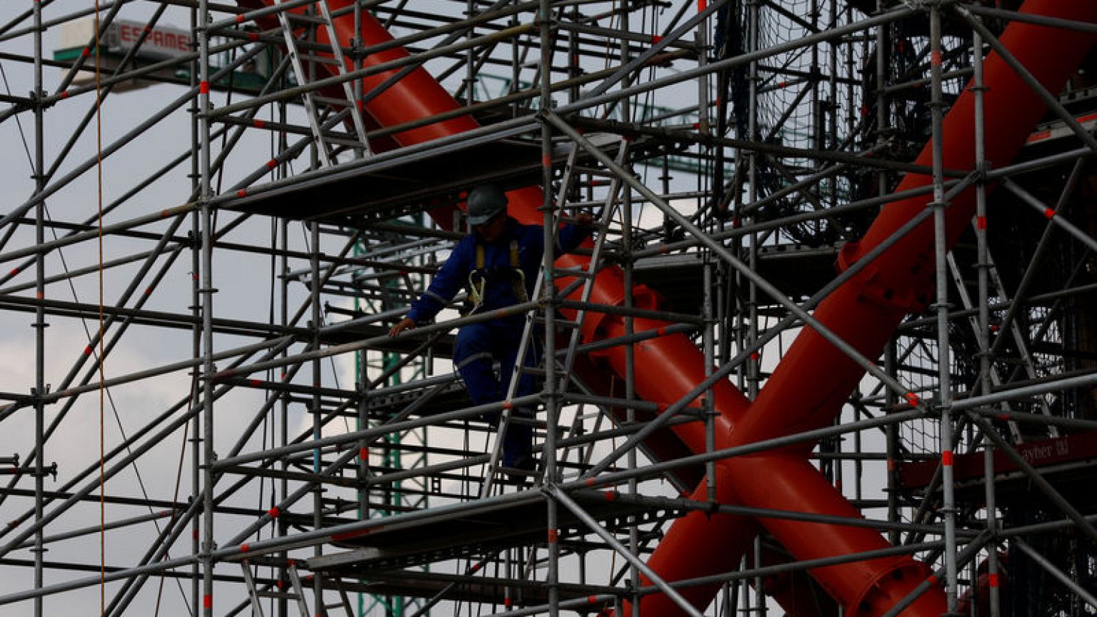 Mexican president-elect pulls plug on new airport; markets sink